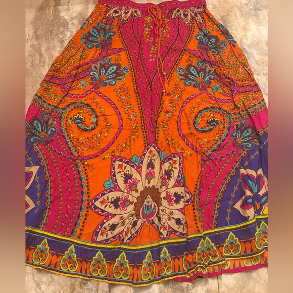 NWOT Soft Surroundings Marguerite Maxi Skirt In Bora Bora Scarf Print Medium - Picture 8 of 15